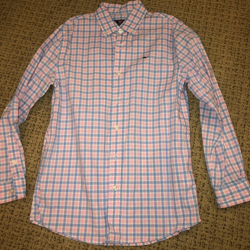 Vineyard Vines long sleeved boys Button Down